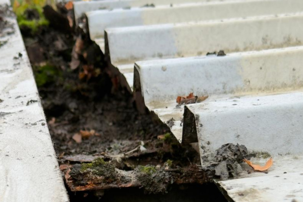 Warehouse Gutter Replacement